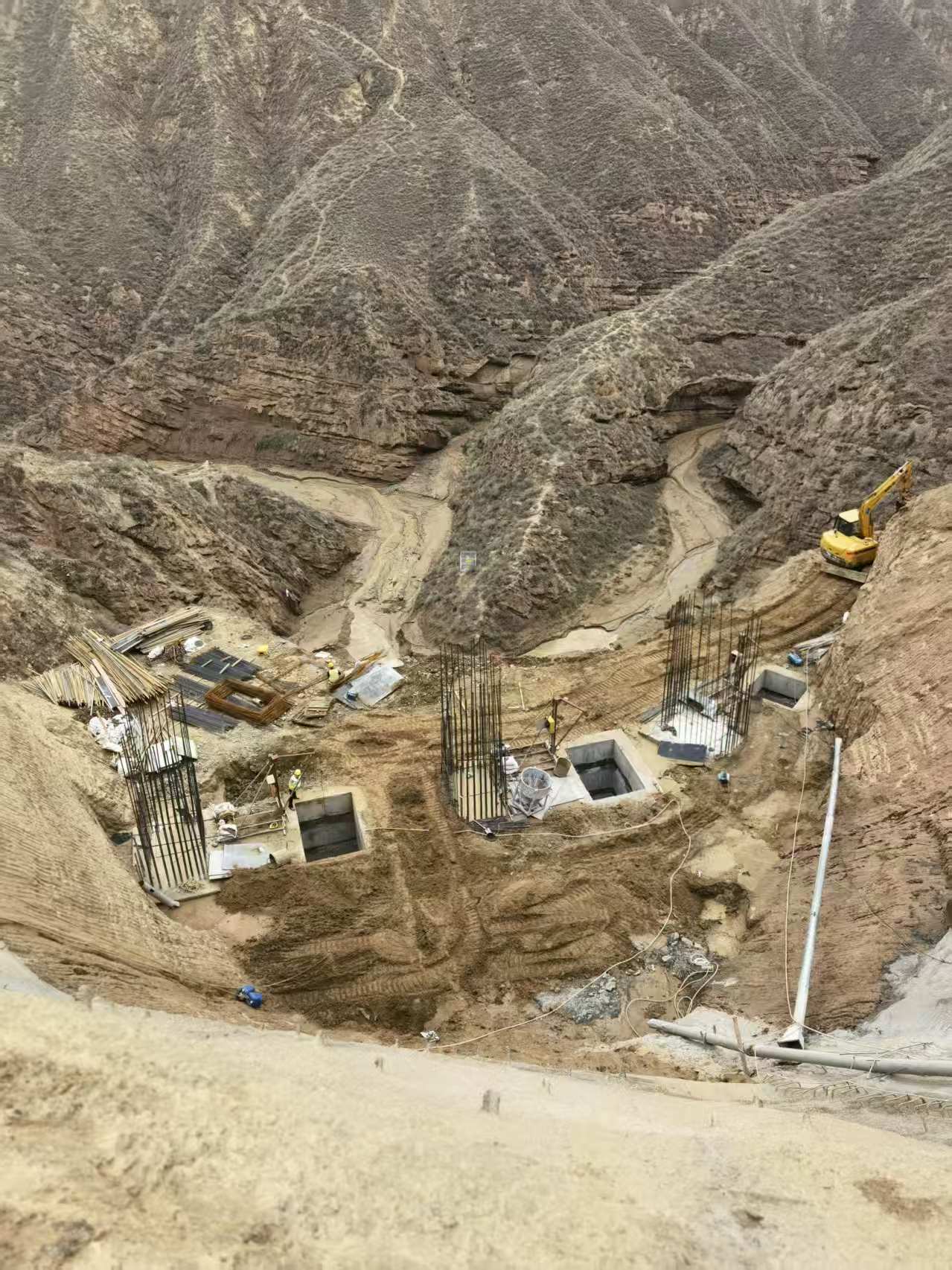 甘肃恒盛刘化支线滑坡地质灾害治理工程