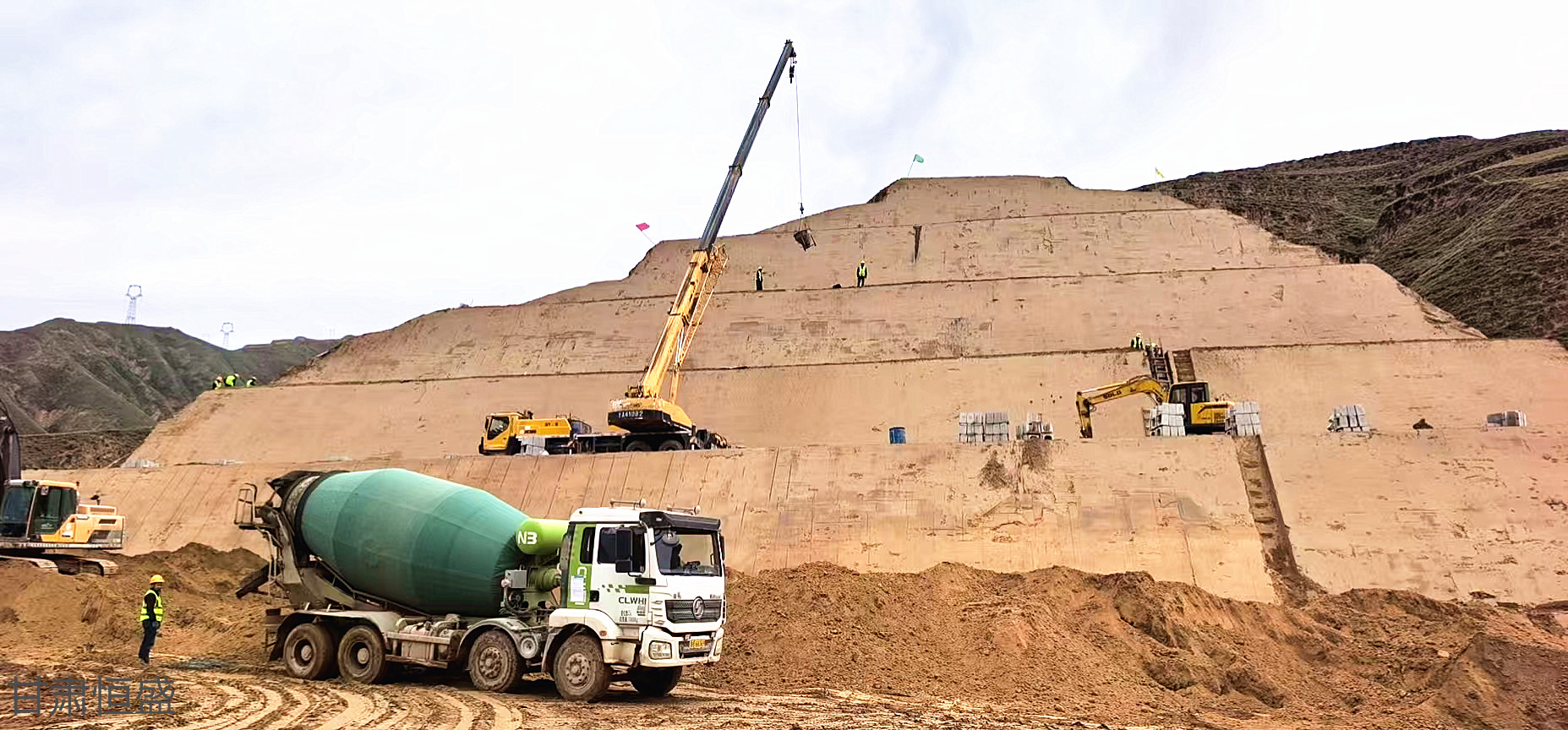 甘肃恒盛兰永临路基施工项目